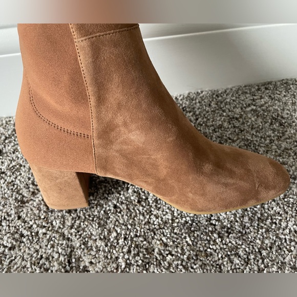 Stuart Weitzman Gillian 60 Over-The-Knee Boot - Picture 6 of 6